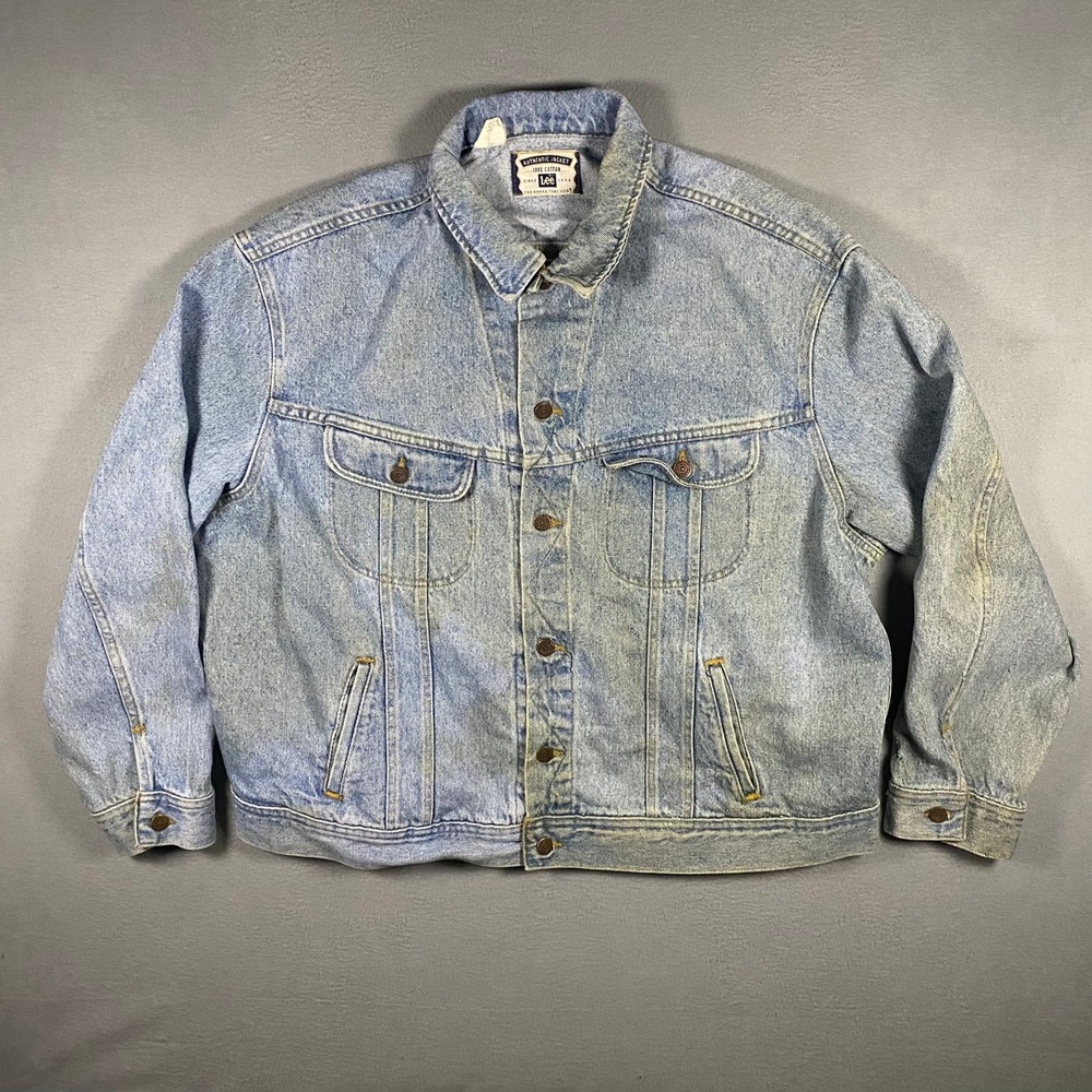 Lee Denim Jacket Mens XL Light Wash Vintage 90s Made in USA Trucker Jacket